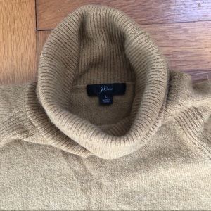 J Crew Loose Fitting Turleneck